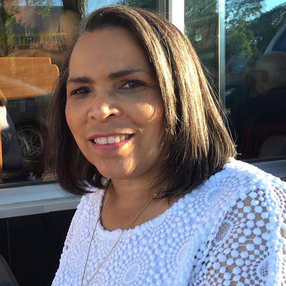 Meet your Posher, Denise